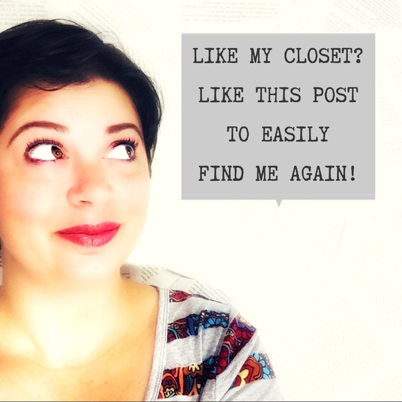 Giving clothes Another Story. - Picture 3 of 4